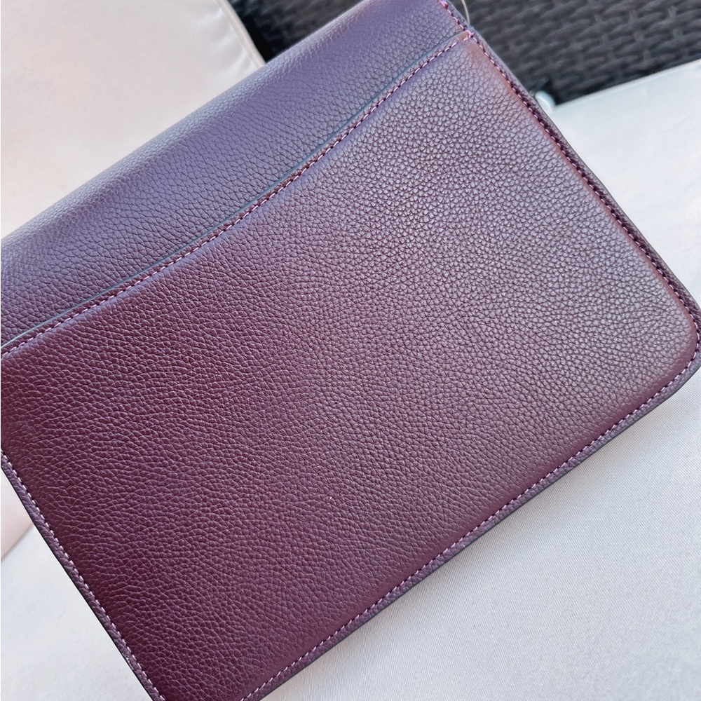 NWT Coach Beat Shoulder Bag With Horse & Carriage Print Brass/Oxblood Cranberry - Picture 8 of 12